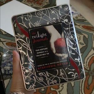 Collectible Twilight Journal and Tin